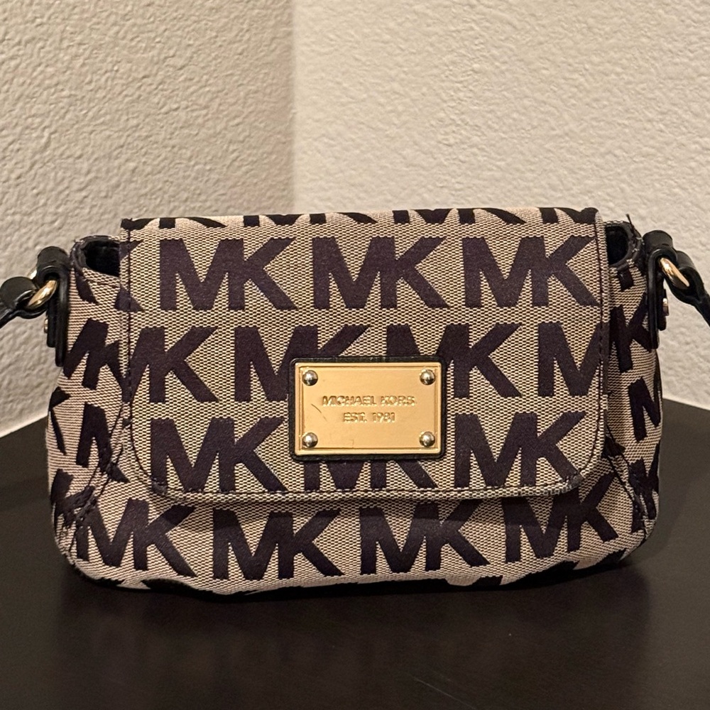 Michael Kors Black and Tan Logo Shoulder Bag